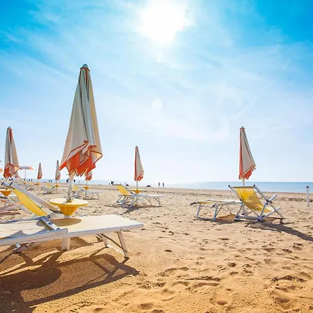 Stylish 50mt From The Sea With Pool Access * Bibione
